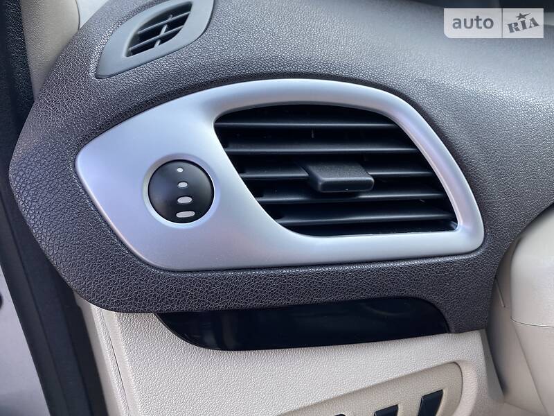 Мінівен Renault Grand Scenic 2010 в Дубні