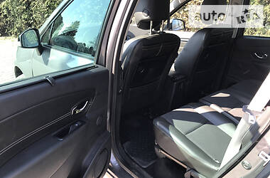 Мінівен Renault Grand Scenic 2013 в 