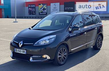 Мінівен Renault Grand Scenic 2015 в 