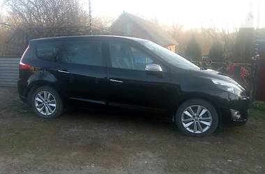 Renault Grand Scenic 2011