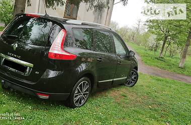 Мінівен Renault Grand Scenic 2013 в 