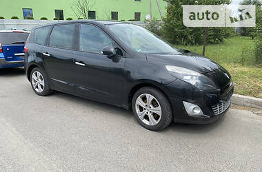 Renault Grand Scenic 2010