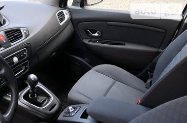 Мінівен Renault Grand Scenic 2010 в 