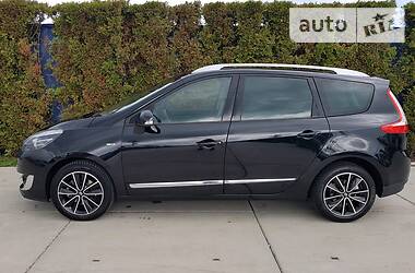 Мінівен Renault Grand Scenic 2013 в 