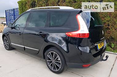 Мінівен Renault Grand Scenic 2013 в 