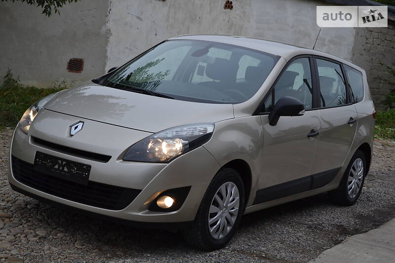 Мінівен Renault Grand Scenic 2010 в Калуші