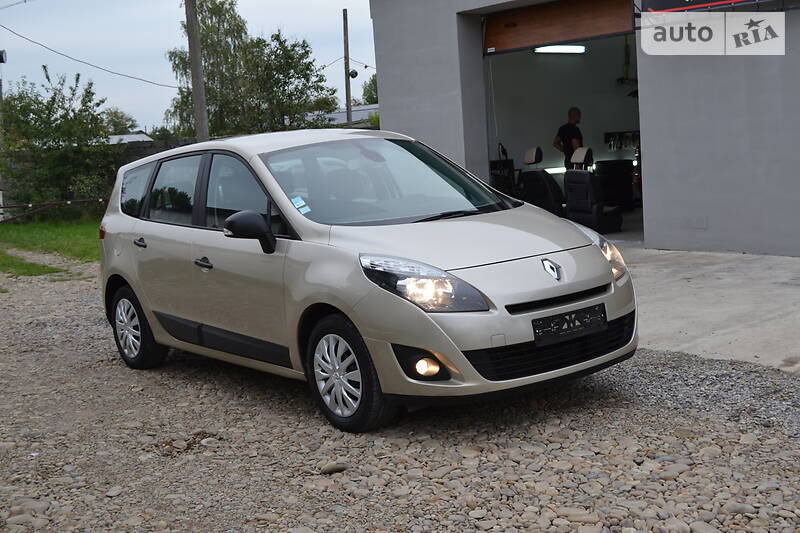 Мінівен Renault Grand Scenic 2010 в Калуші