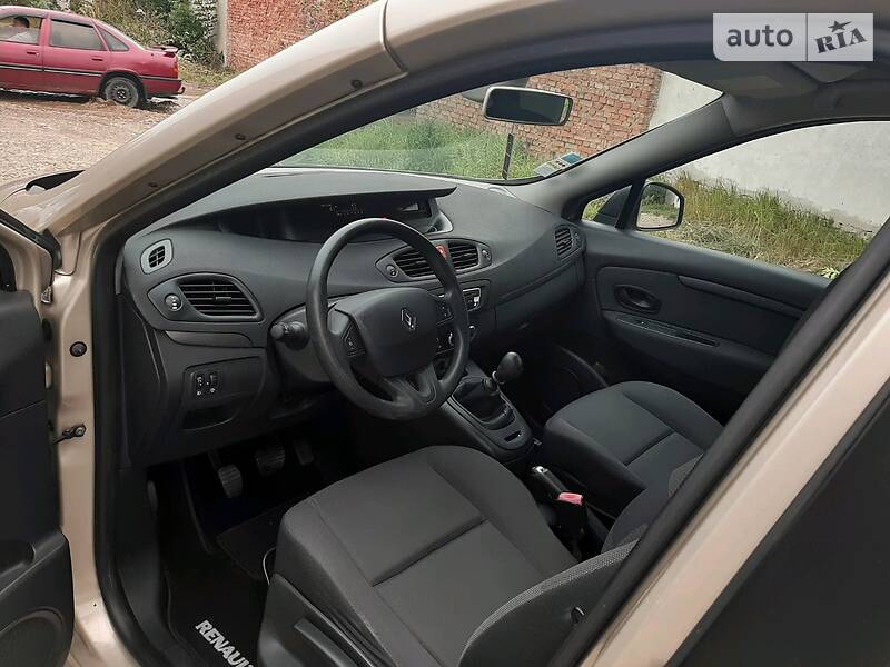 Мінівен Renault Grand Scenic 2010 в Калуші