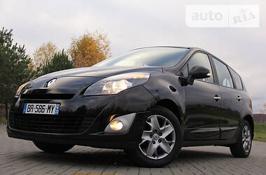 Renault Grand Scenic 2011