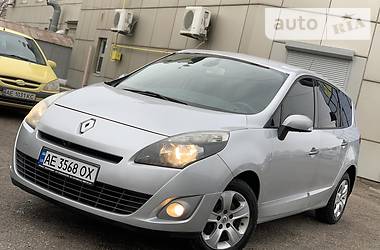 Renault Grand Scenic 2011