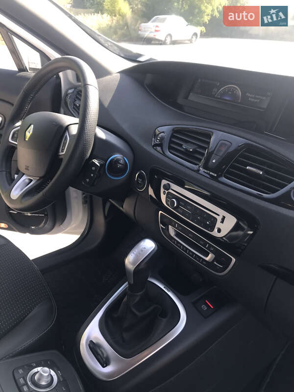 Минивэн Renault Grand Scenic 2012 в Львове фото 7 Минивэн Renault Grand Scenic 2012 в Львове
