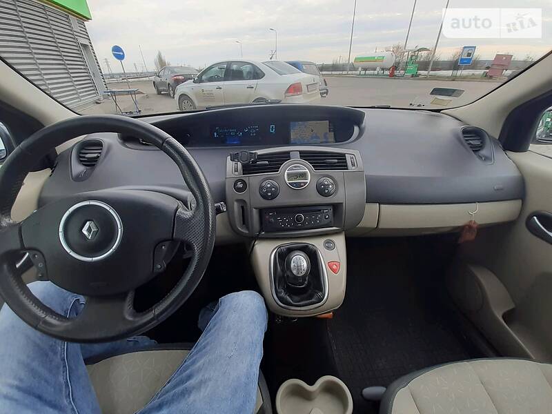 Мінівен Renault Grand Scenic 2008 в Южноукраїнську фото 24 Мінівен Renault Grand Scenic 2008 в Южноукраїнську