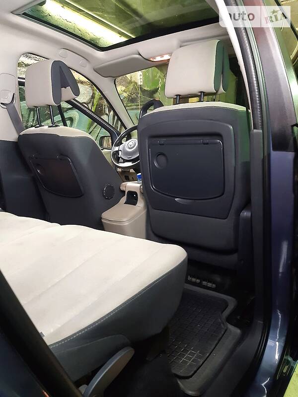 Мінівен Renault Grand Scenic 2008 в Южноукраїнську фото 50 Мінівен Renault Grand Scenic 2008 в Южноукраїнську