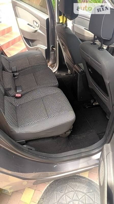 Мінівен Renault Grand Scenic 2011 в Львові