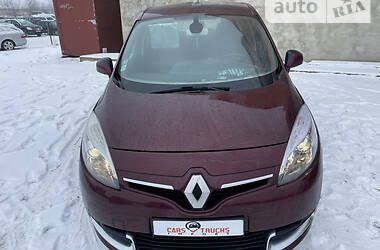 Renault Grand Scenic 2013