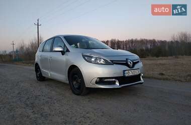 Минивэн Renault Grand Scenic 2015 в 