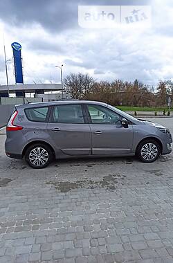 Минивэн Renault Grand Scenic 2012 в Староконстантинове