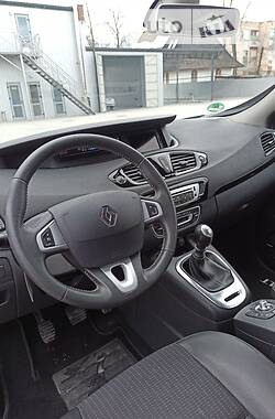 Минивэн Renault Grand Scenic 2012 в Староконстантинове