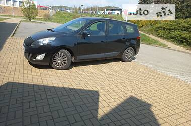 Renault Grand Scenic 2010