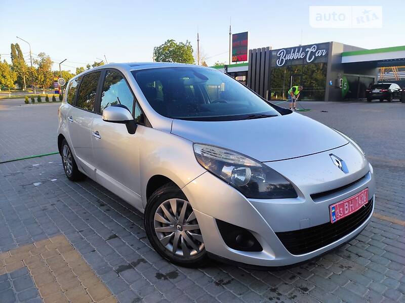 Мінівен Renault Grand Scenic 2009 в Валках