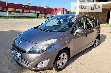 Renault Grand Scenic 2009