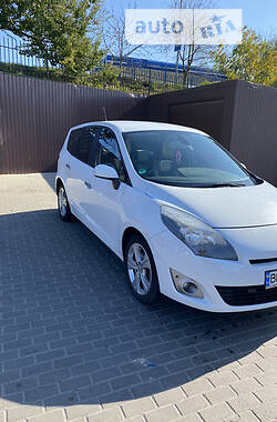 Мінівен Renault Grand Scenic 2011 в Рівному