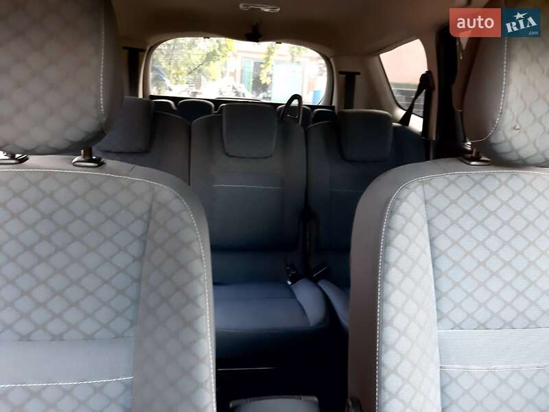 Мінівен Renault Grand Scenic 2010 в Ватутіному фото 7 Мінівен Renault Grand Scenic 2010 в Ватутіному