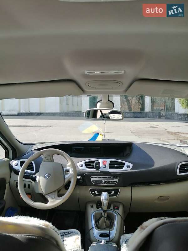 Минивэн Renault Grand Scenic 2009 в Желтых Водах