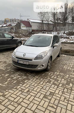 Renault Grand Scenic 2011