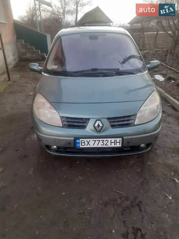Renault Grand Scenic 2004