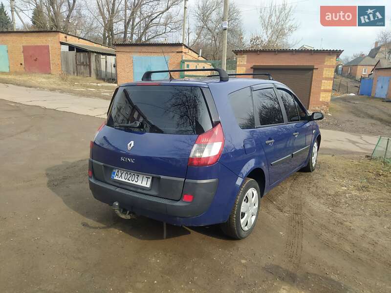 Минивэн Renault Grand Scenic 2005 в Богодухове