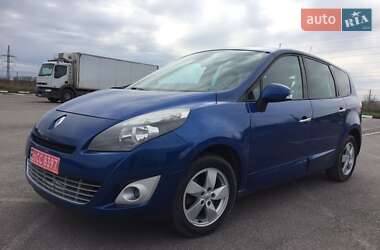 Минивэн Renault Grand Scenic 2009 в 