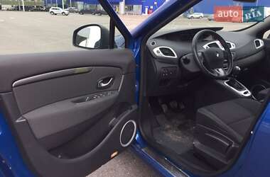 Минивэн Renault Grand Scenic 2009 в 