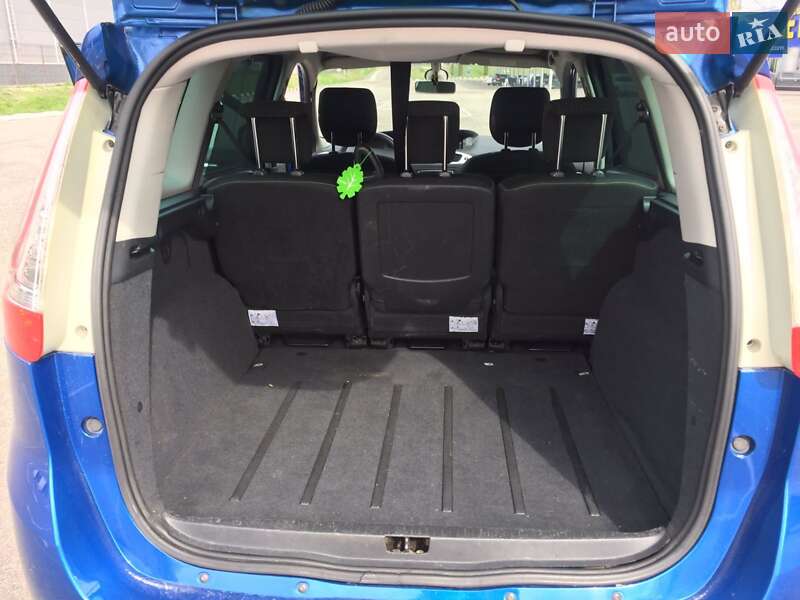 Минивэн Renault Grand Scenic 2009 в Ровно
