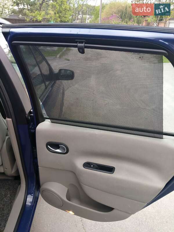 Минивэн Renault Grand Scenic 2004 в Сумах