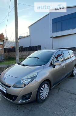 Мінівен Renault Grand Scenic 2009 в Чернівцях