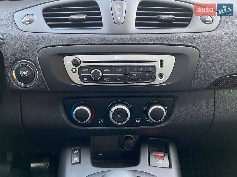 Мінівен Renault Grand Scenic 2012 в Луцьку