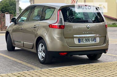 Мінівен Renault Grand Scenic 2016 в 