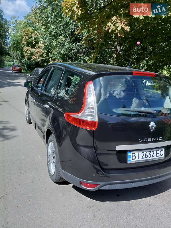 Минивэн Renault Grand Scenic 2009 в Полтаве