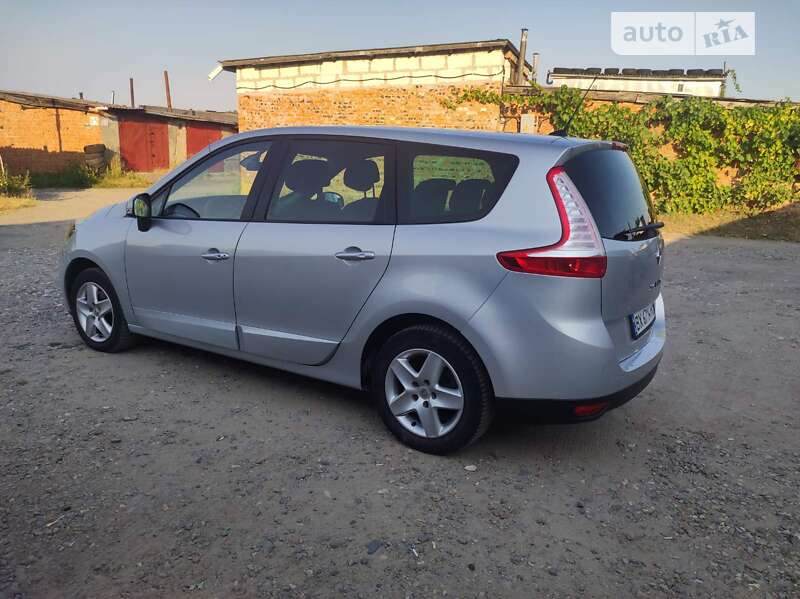 Мінівен Renault Grand Scenic 2012 в Хмельницькому