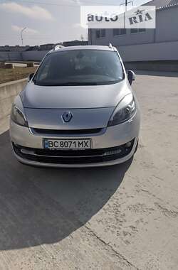 Renault Grand Scenic 2013