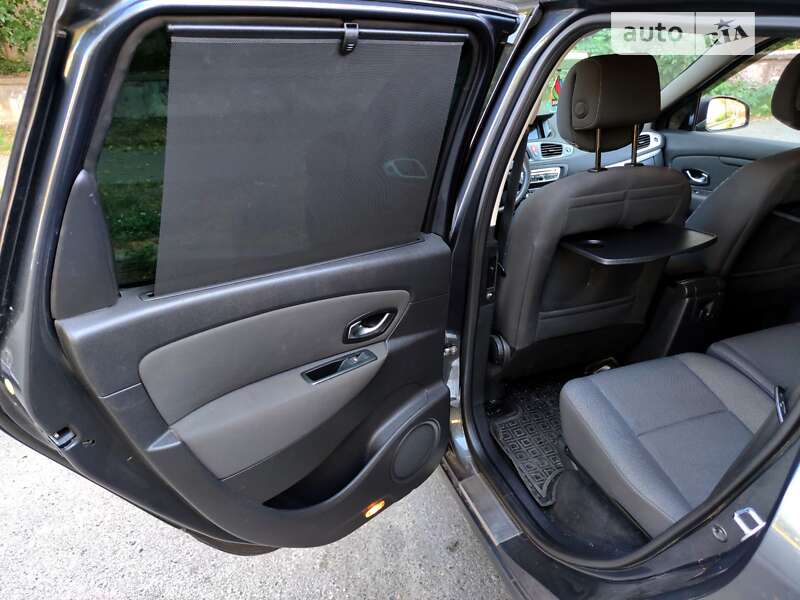 Минивэн Renault Grand Scenic 2010 в Черкассах фото 16 Минивэн Renault Grand Scenic 2010 в Черкассах