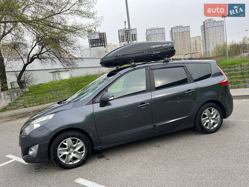 Мінівен Renault Grand Scenic 2011 в Києві