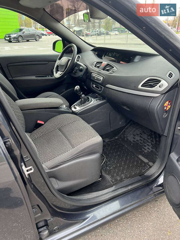 Мінівен Renault Grand Scenic 2011 в Києві