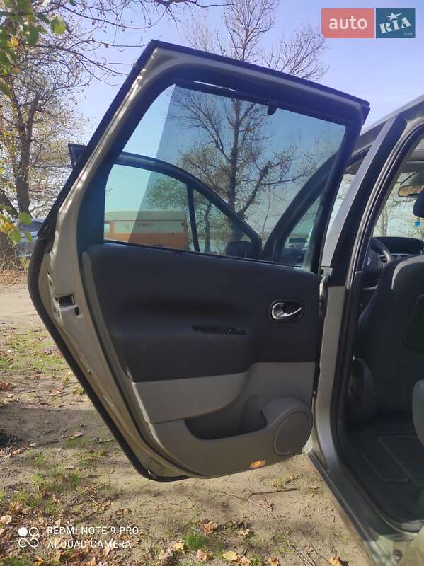 Минивэн Renault Grand Scenic 2007 в Запорожье