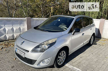 Мінівен Renault Grand Scenic 2011 в Чернівцях