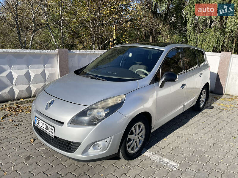 Renault Grand Scenic 2011