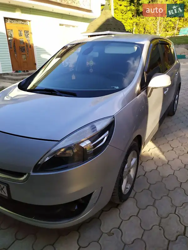 Renault Grand Scenic