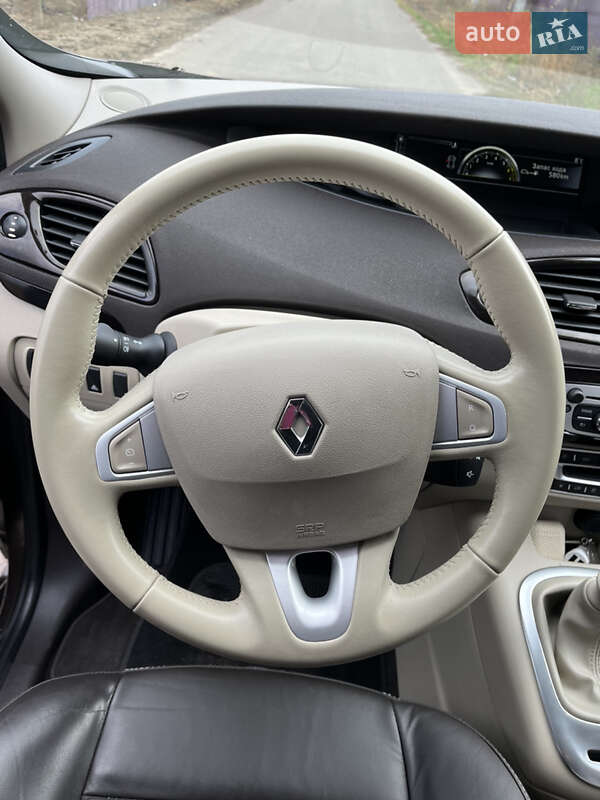 Мінівен Renault Grand Scenic 2012 в Одесі