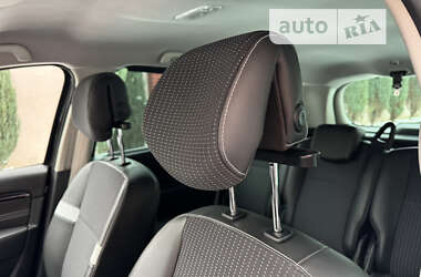 Минивэн Renault Grand Scenic 2011 в 
